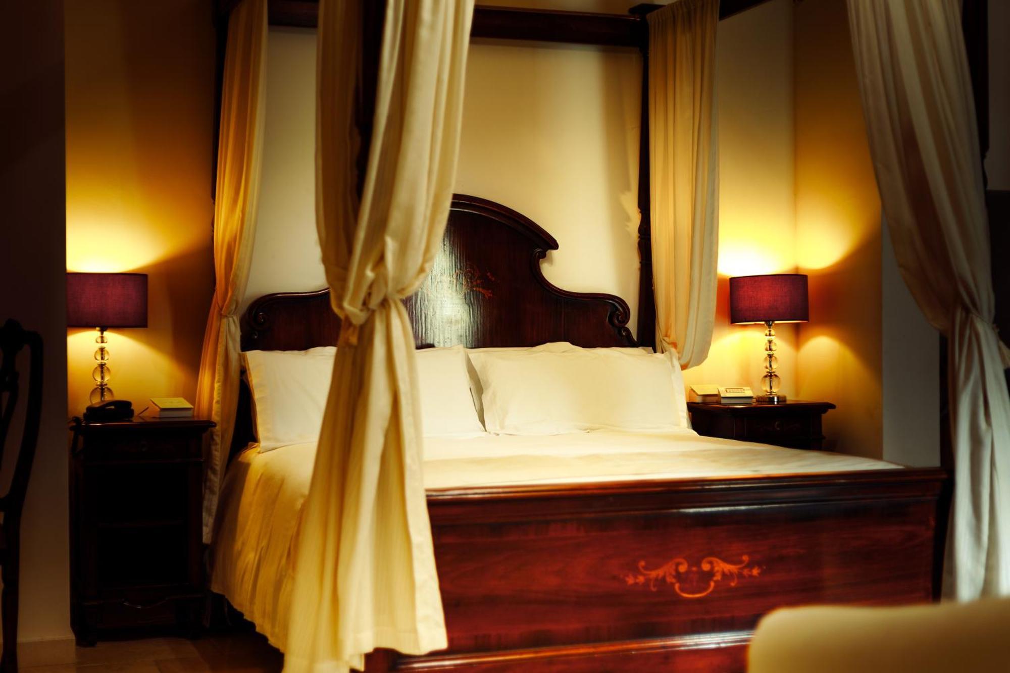 Vico Regio Hotel Casarano Exterior photo