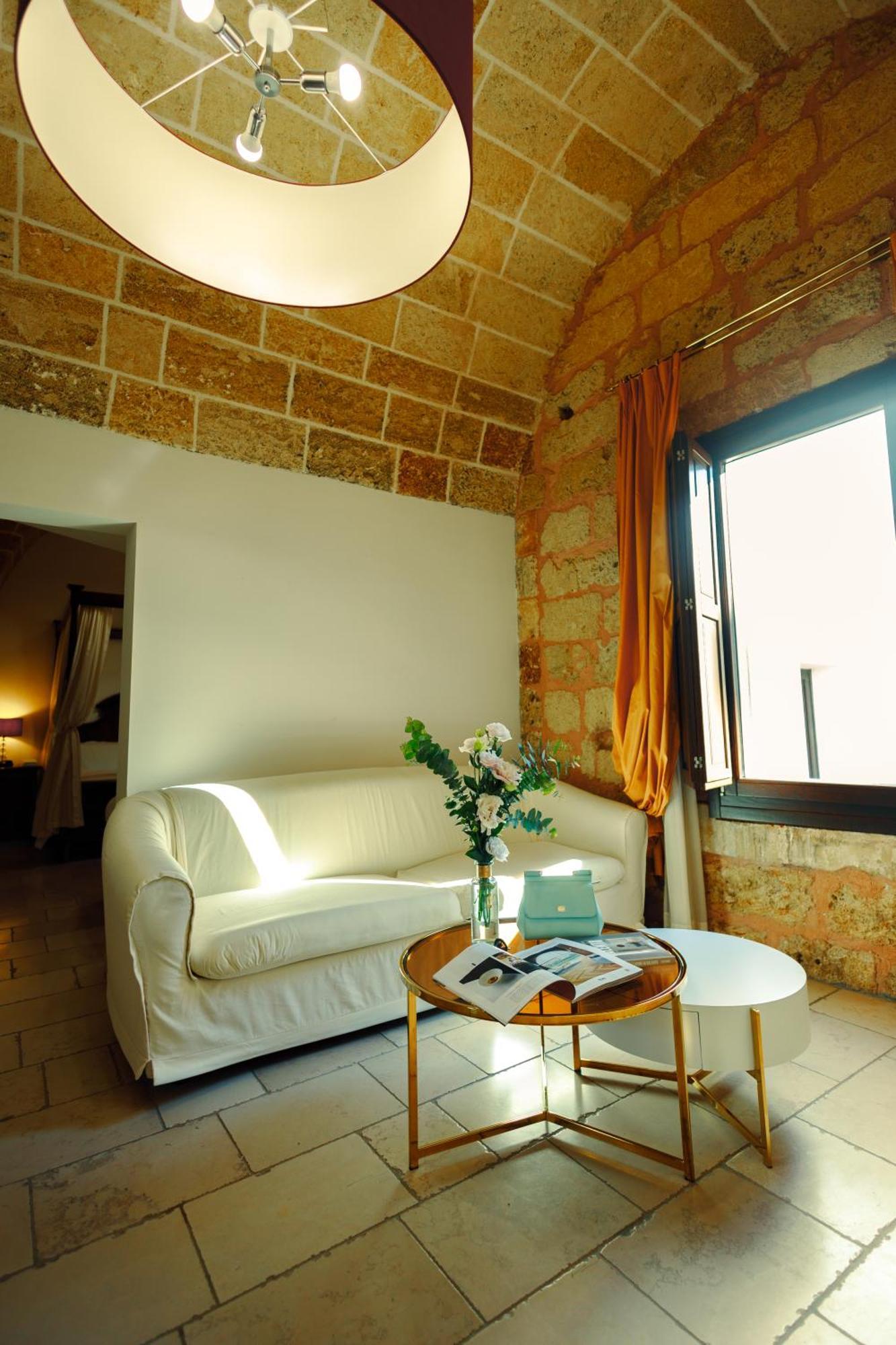 Vico Regio Hotel Casarano Exterior photo